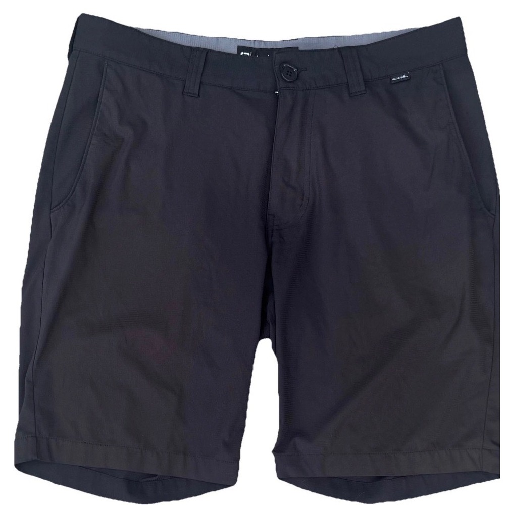 TravisMathew Beck Golf Shorts Mens 32 Black Performance Stretch 1MQ081